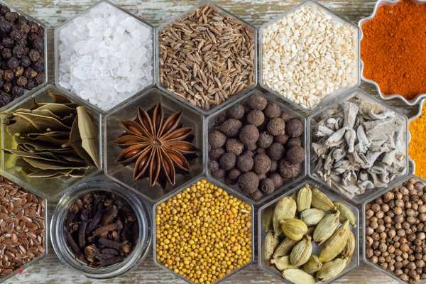 SPICES & HERBS